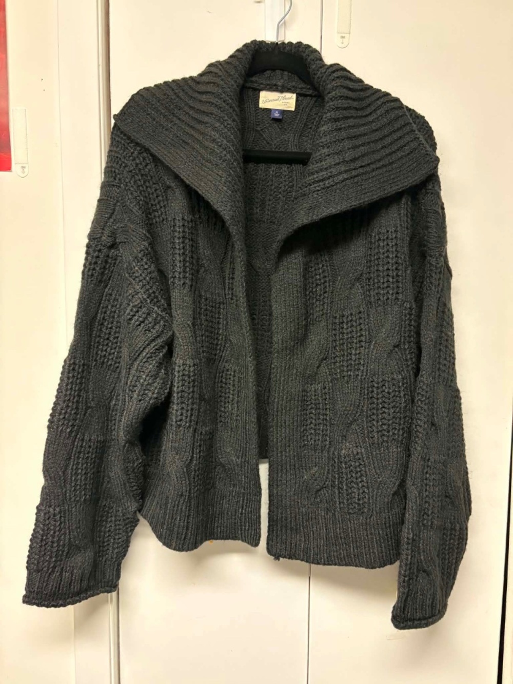 Universal Thread open-front cable-knit cardigan featuring a wide shawl collar XL